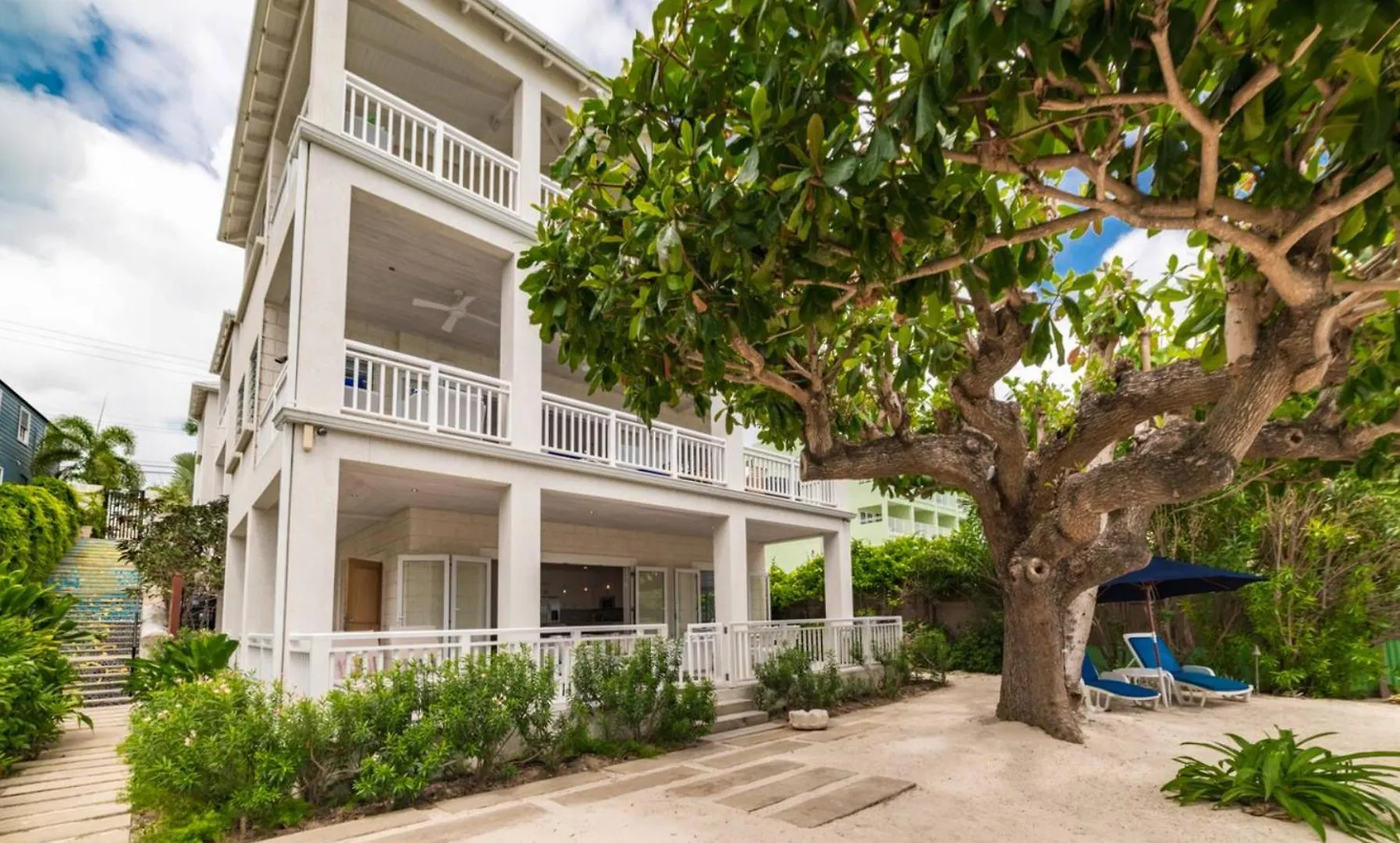 Holiday home Luxurious Penthouse Right On The Oceanfront